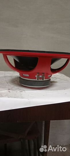 Сабвуфер с усилителем