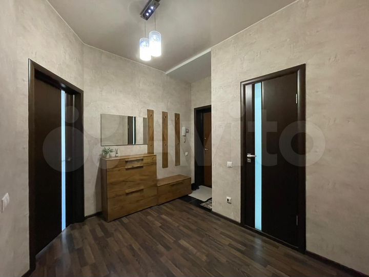 2-к. квартира, 90 м², 20/24 эт.