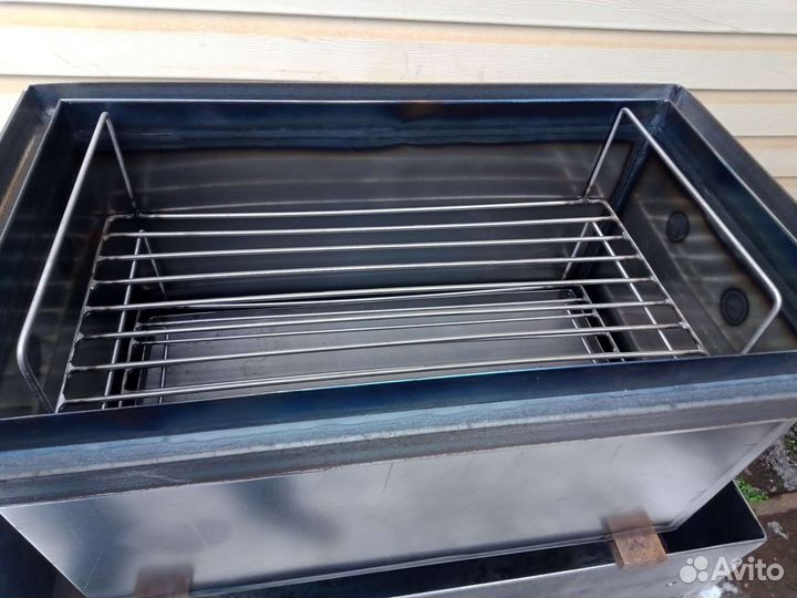 Коптильни с гидрозатвором новые