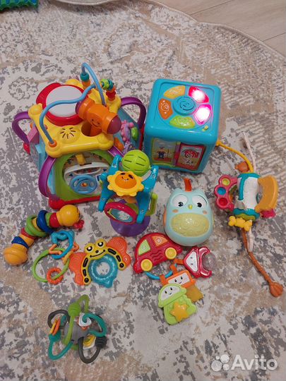 Развивающие игрушки