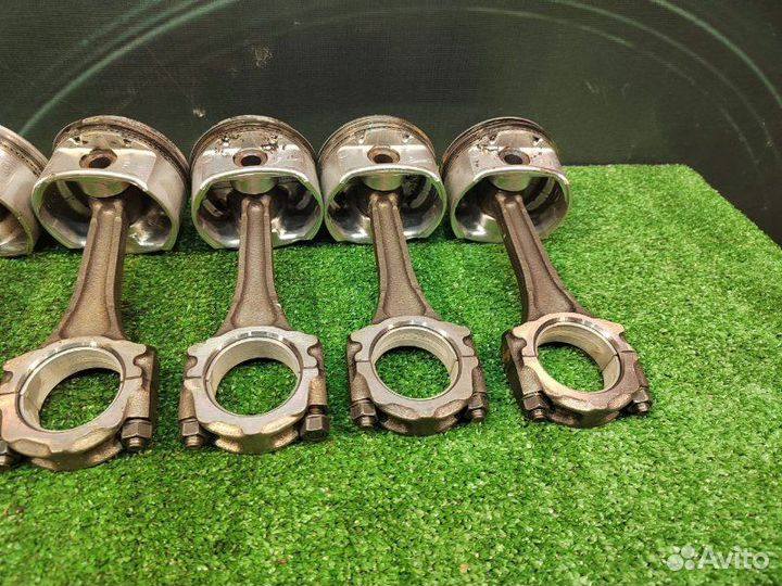 Поршень с шатуном Kia Spectra S6D 2004-2011