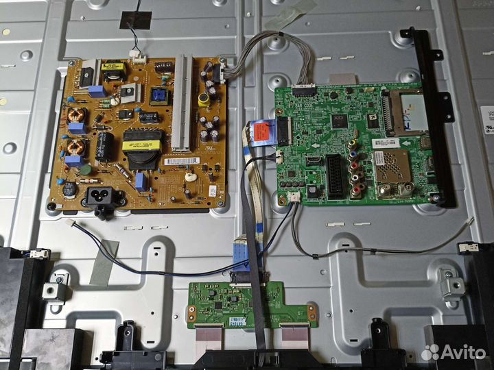 Материнская плата EAX65388006(1.0) LG 42LB