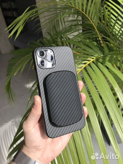 Настольная беспроводная зарядка Pitaka Slider