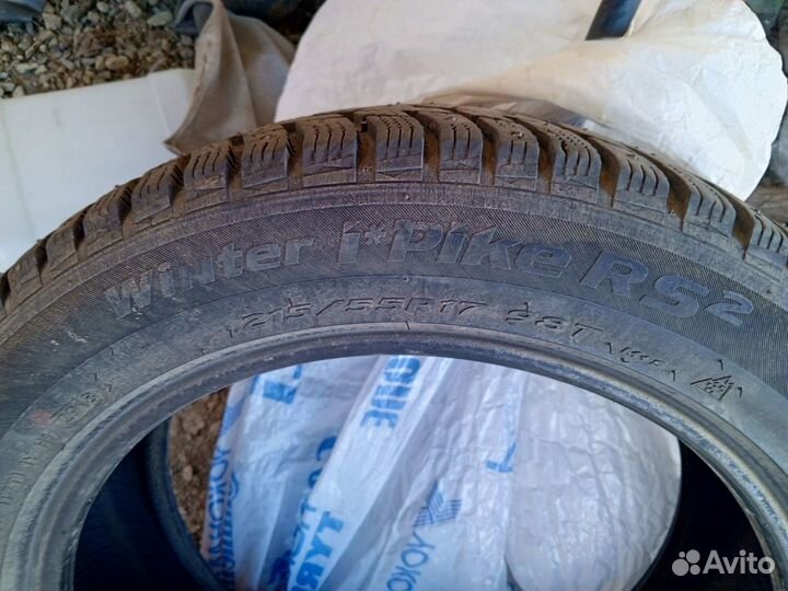 Hankook Winter I'Pike RS2 W429 215/55 R17 98T