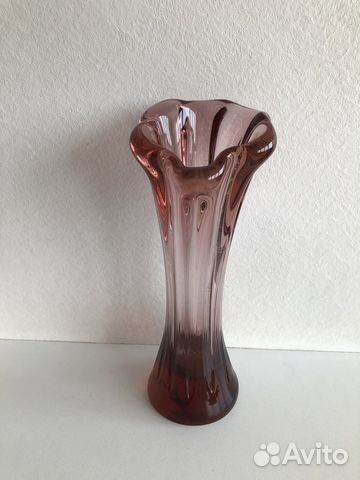 Ваза для цветов. Цветное стекло. Латвия