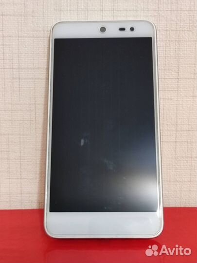Wileyfox Swift, 2/16 ГБ