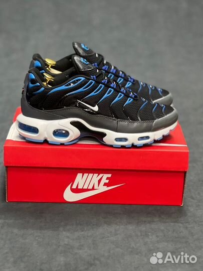 Кроссовки Nike