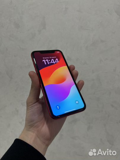 iPhone Xr, 64 ГБ