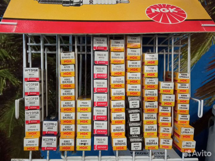 Свечи NGK для лодочного мотора