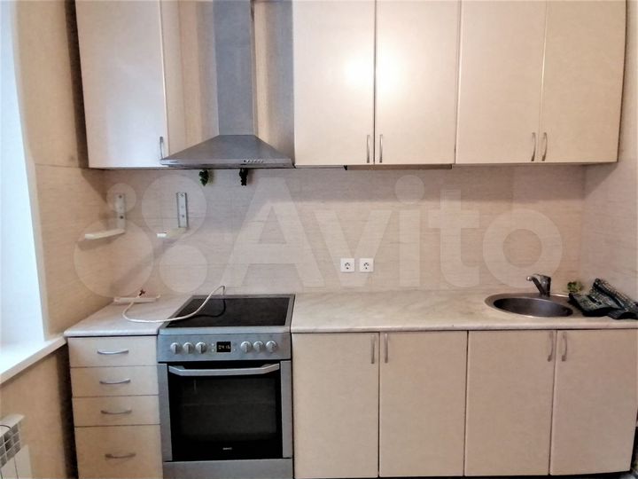 2-к. квартира, 56,4 м², 1/12 эт.