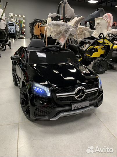 Электромобиль Mercedes- Benz GLC