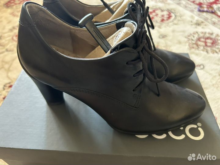 Ботильоны ecco натуральная кожа 36