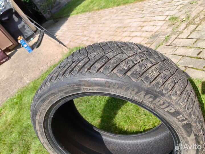 Goodyear Ultra Grip Ice Arctic 2 245/45 R18