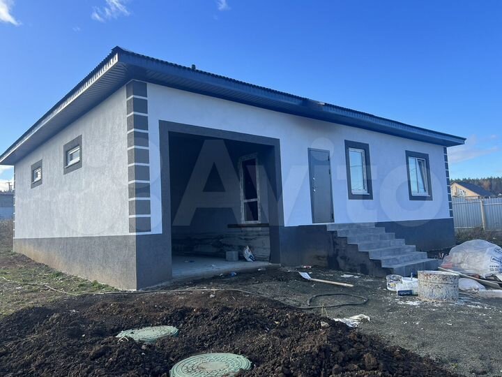 Коттедж 170 м² на участке 8 сот.