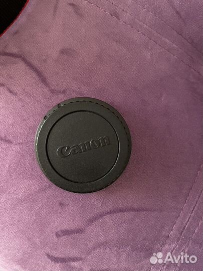 Зеркальный фотоаппарат Canon EOS 650D