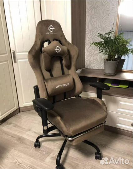 Компьютерное кресло геймерское новое