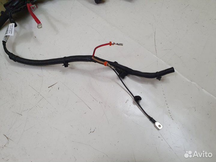 Проводка моторного отсека Renault Arkana
