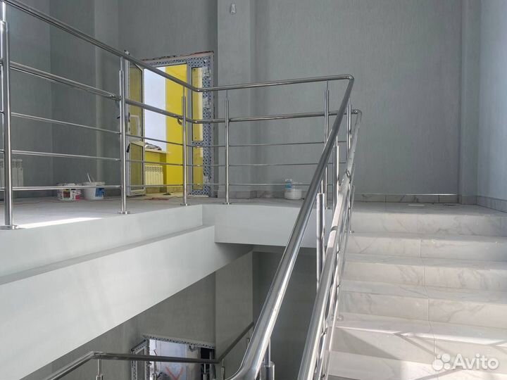 Ограждение и перила из нержавейки на заказ