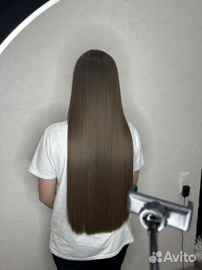 Кератиновое выпрямление волос