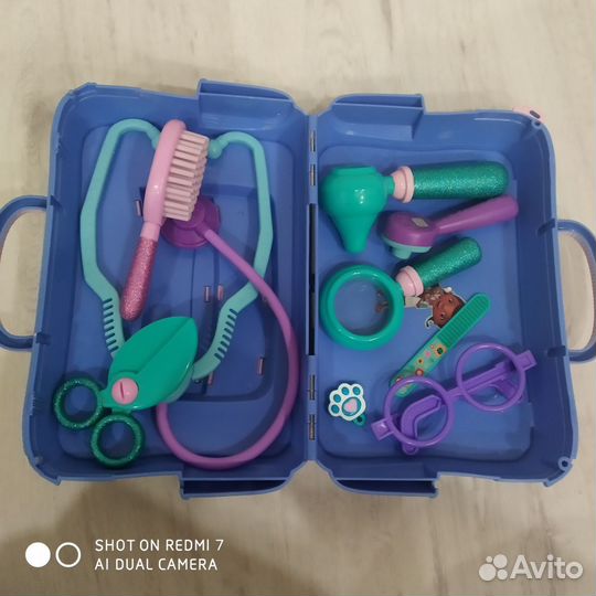 Игрушечная аптечка доктора Плюшева