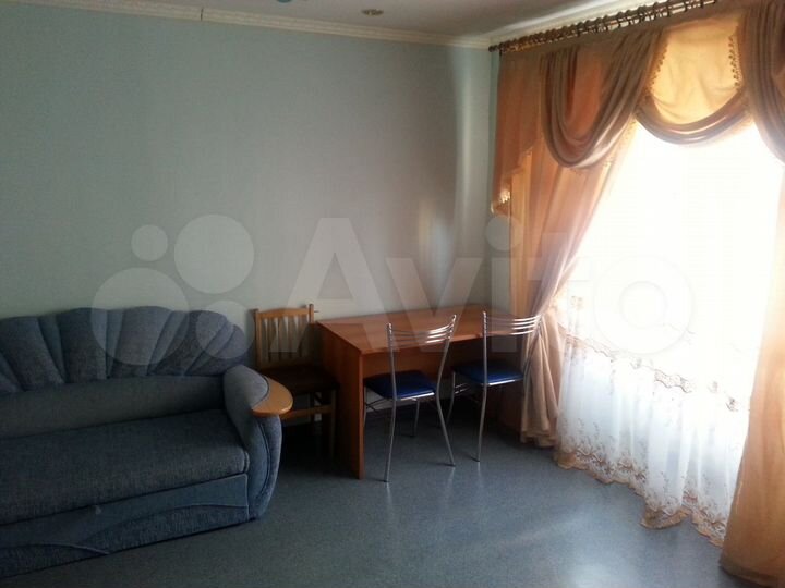 2-к. квартира, 57 м², 4/5 эт.