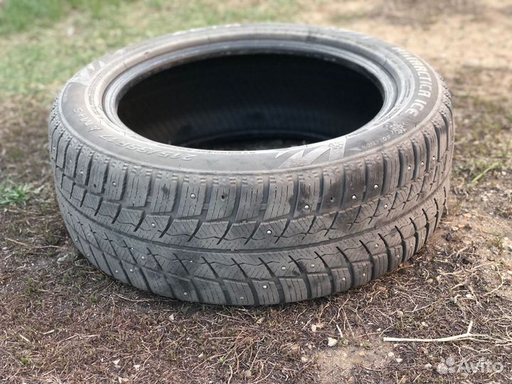 Zeta Antarctica Ice 215/55 R17
