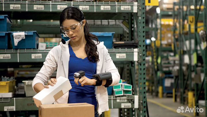 Комплектовщик на склад Вахта в Москве