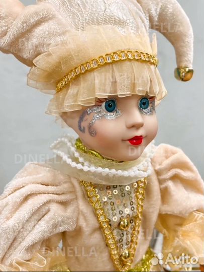 Фигура «Стоячая кукла» Цвет – золотистый, 53см