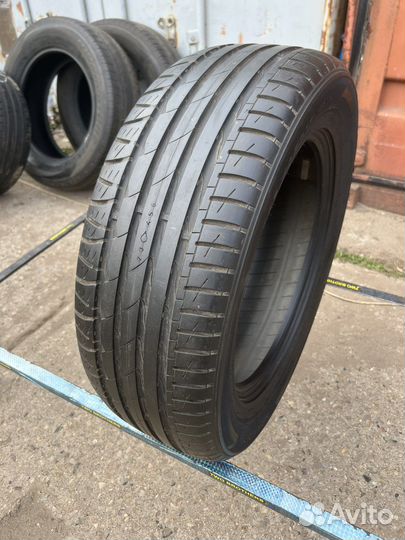 Nokian Tyres Hakka Z 225/60 R17 103W