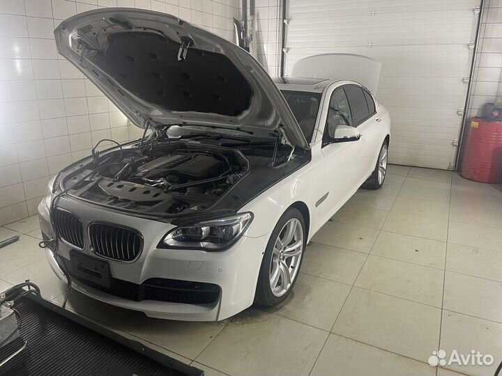 В разборе BMW F01 LCI N55B30A Hybrid 7