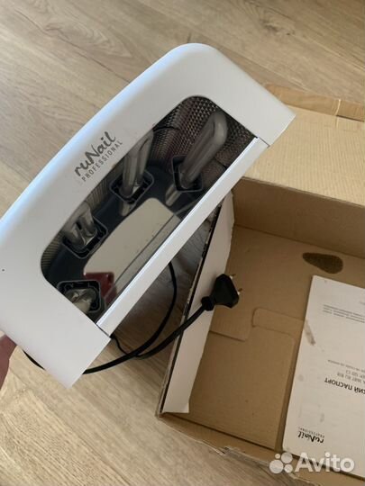 Уф-лампа для маникюра