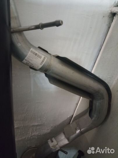 Chevrolet trailblazer1 задн часть глушителя GM нов
