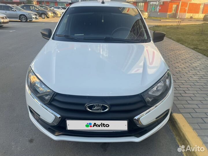 LADA Granta 1.6 МТ, 2019, 49 000 км