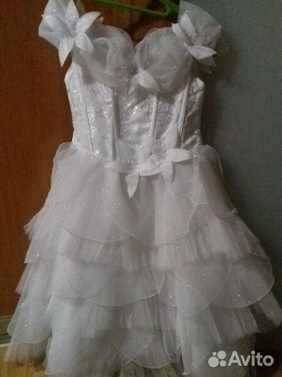Нарядное платье размер 116-122