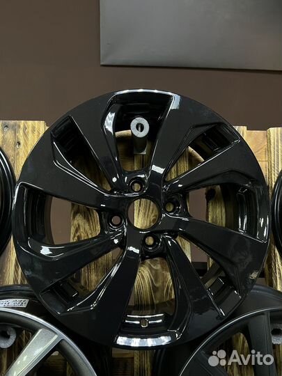 RST 6x16/4x100 ET46 D54,1 R006 (Solaris) BL