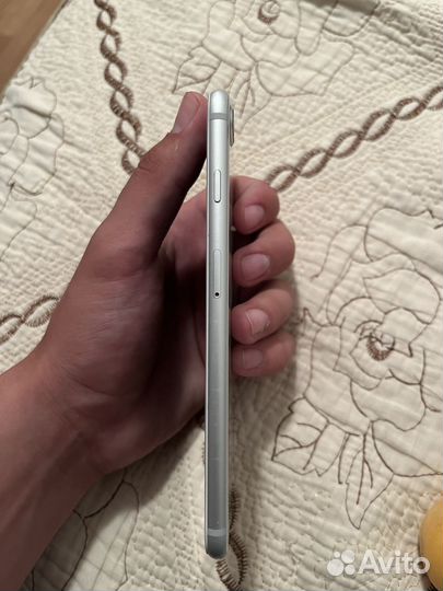 iPhone 8 Plus, 64 ГБ