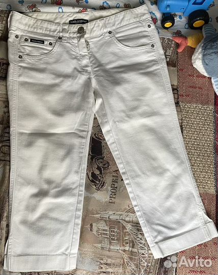 Брюки капри