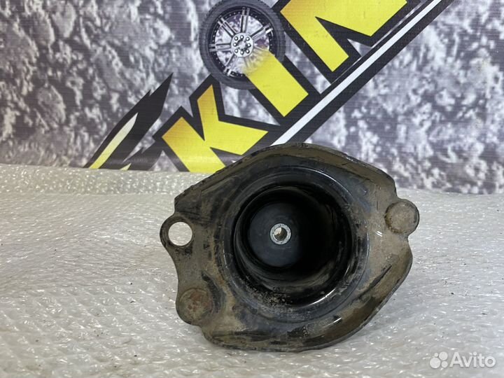 Чашка заднего амортизатора Emgrand EC7 Эмгранд