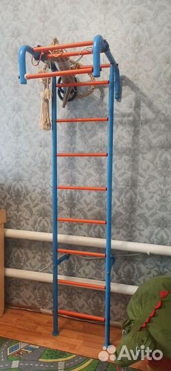 Детская шведская стенка