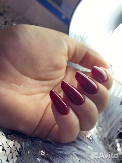 Модель на моделирование ногтей