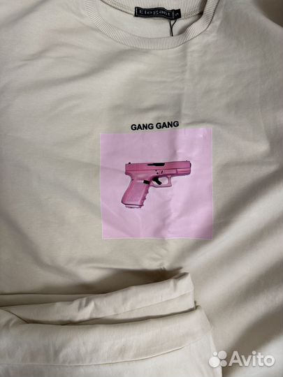 Костюм новый с биркой штаны футболка s