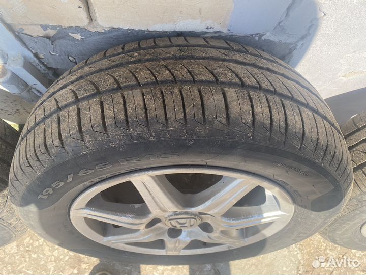 Колеса в сборе r15 летние
