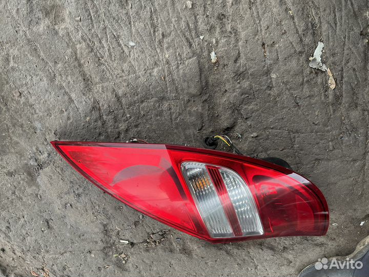 Фонарь задний правый hyundai i30