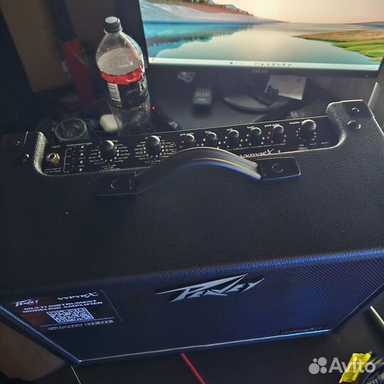Peavey vypyr VIP X1 комбик комбоусилитель