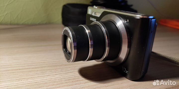 Casio Exilim EX-H5