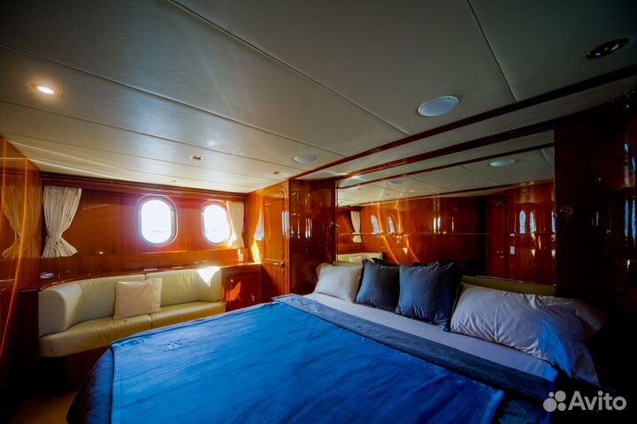 Катер Benship 73