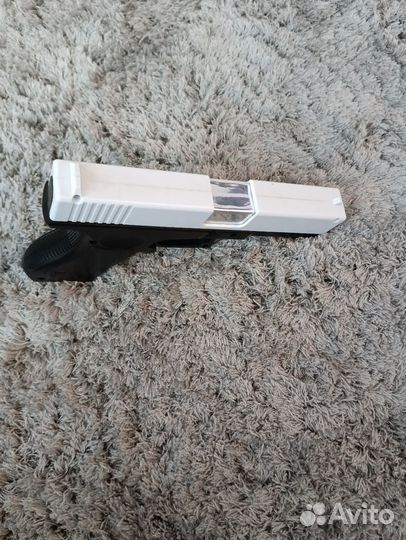 Игрушечный пистолет Glock18 9x19