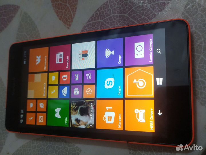 Телефон Motorola C350 и Nokia Lumia 535