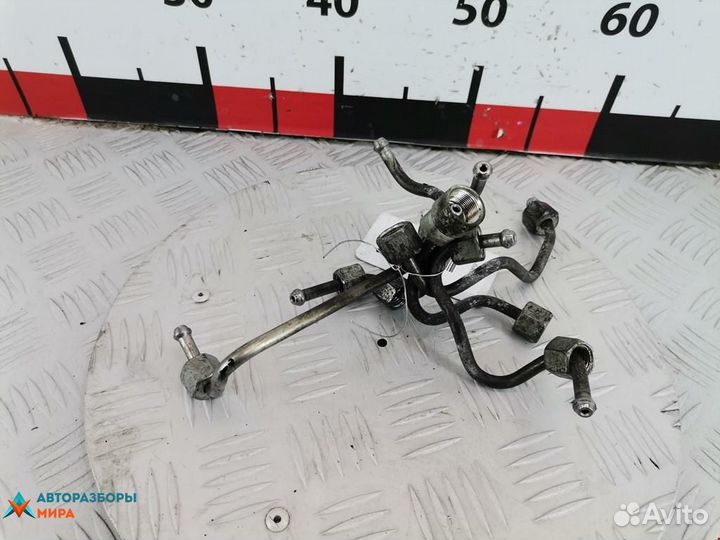 Трубка топливная Dacia Sandero 2 2013 166804184R