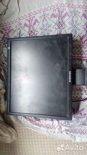 Монитор 24 дюйма Samsung